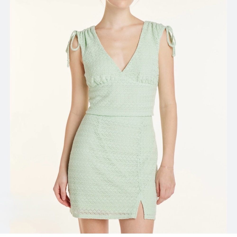 Madden NYC Sage Green Top & Skirt Women’s XL Set